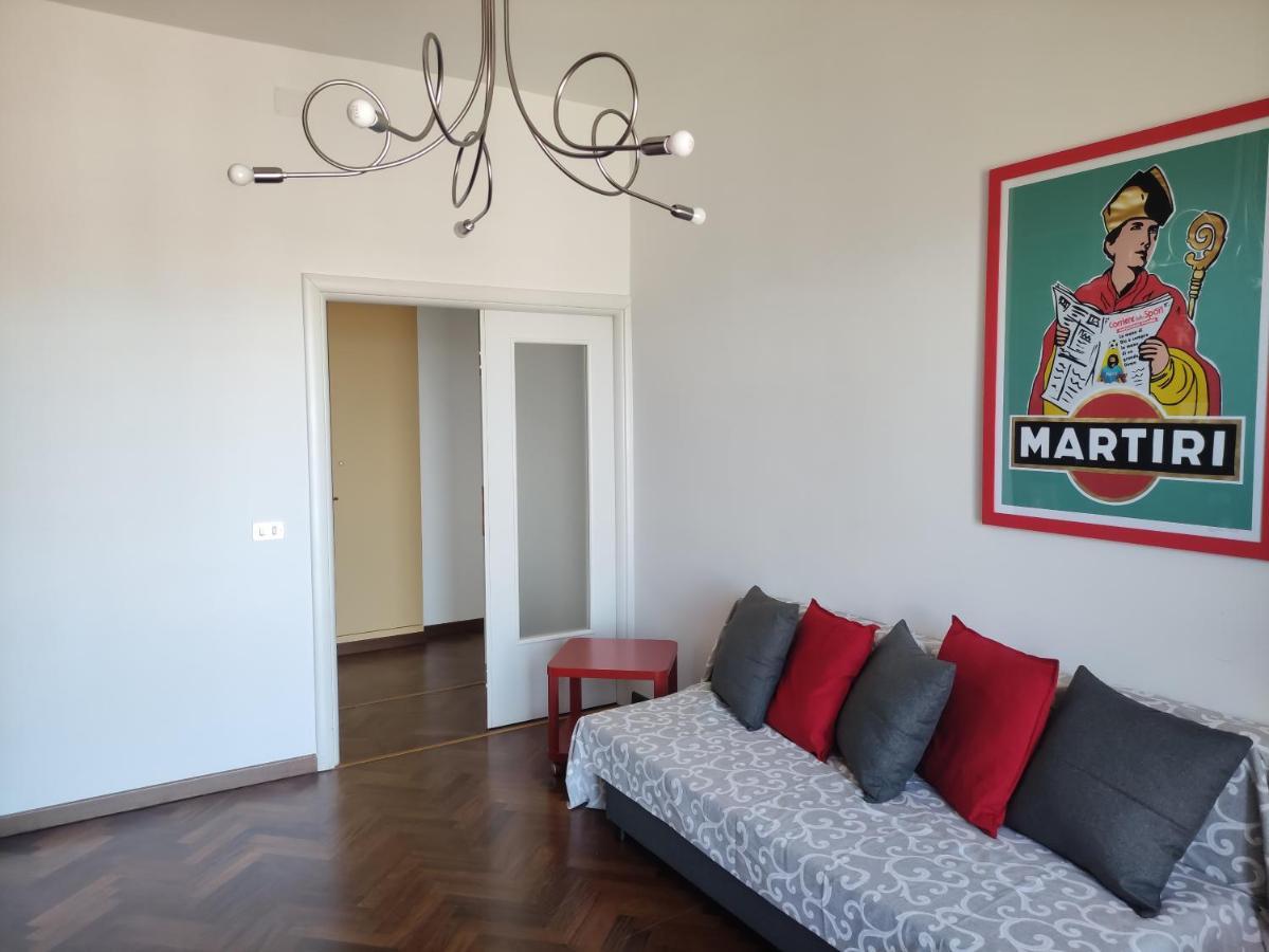 New Panoramic - Half Way Center-vomero District Apartment *