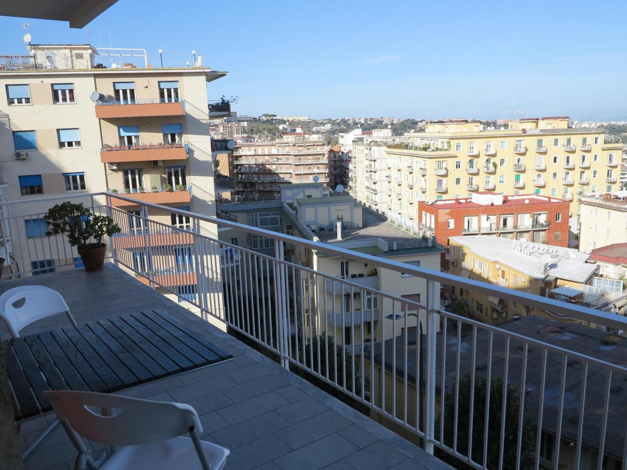 Apartment New Panoramic - Half Way Center-vomero District